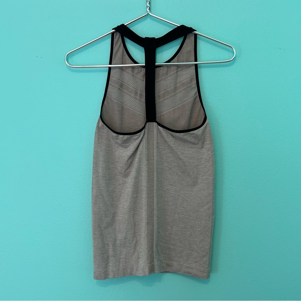 Workout Tank - Picture 2 of 5